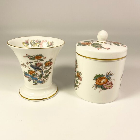 Set of 2 Wedgwood Kutani bird trumpet Vase & lidded jar - Picture 3 of 12